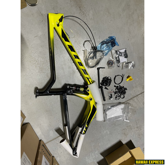 274981CUSTOM-560x560.jpg Rāmis L RAAM SPARK RC WORLD CUP w/o fork melns/dzeltens scott - Image 1