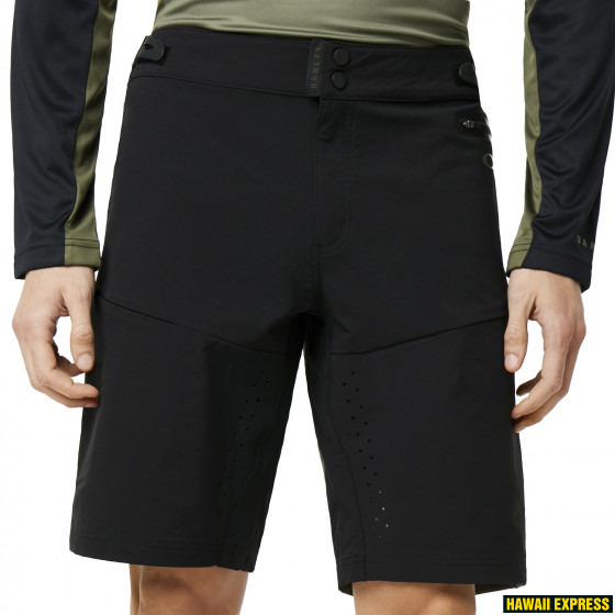 442543-73T-560x560.jpg MTB TRAIL SHORT - Image 1