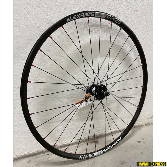 FW29X9100QRB-560x560.jpg FRONT WHEEL 29" 32H X9+XD-LITE 100xQR IS - Image 1